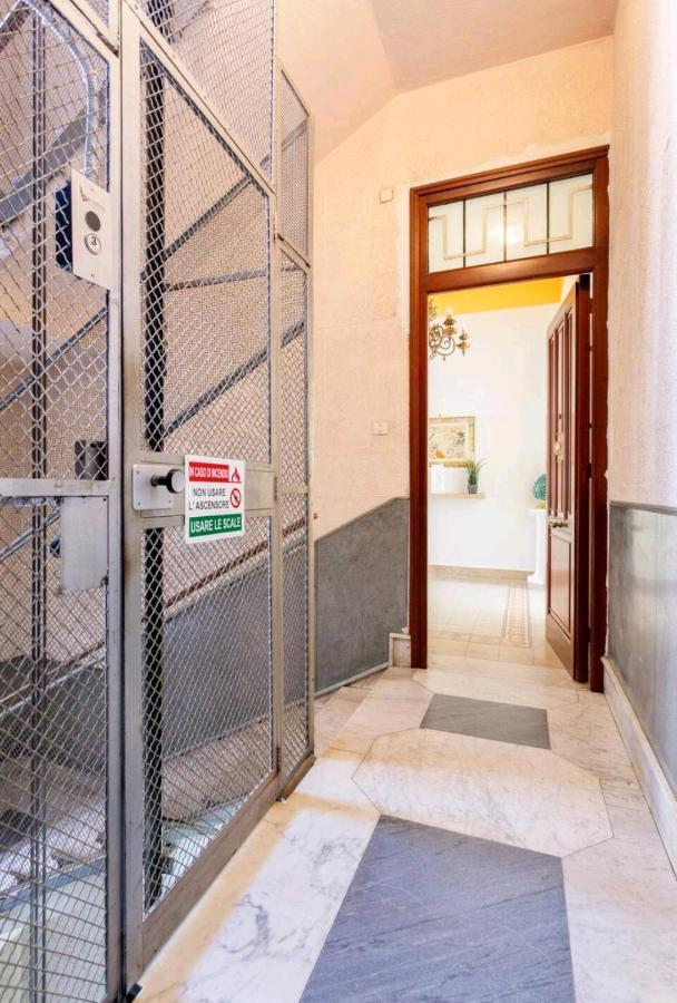 Merlo House - Inside The Historical Center Palermo Buitenkant foto